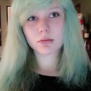 Meet your Posher, Oli